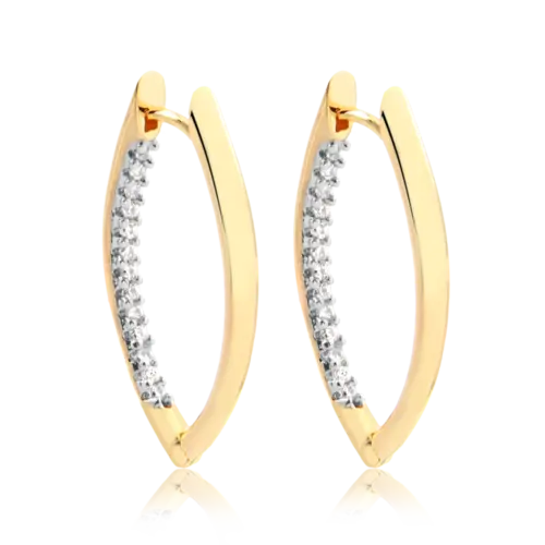 Argola Com Pedras de Zircônia Cravejadas  na Parte Interna Folheada a Ouro 18k