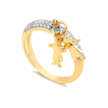 Anel Cravejado de Zircônia Com Pingente Dois Meninos Folheado a Ouro 18K