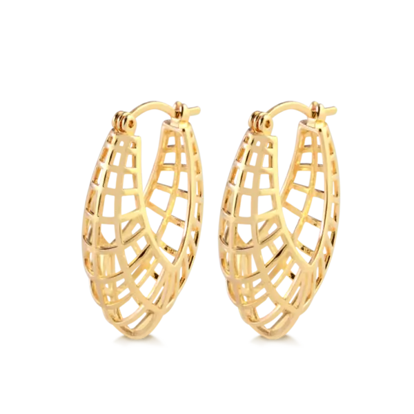 Argola Vazada Folheada a Ouro 18k