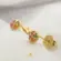 Brinco Trevo Com Zircônia Colorida Folheado a Ouro 18k