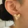 Brinco Coração Ponta Fina Liso Folheado a Ouro 18k