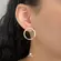 Brinco Círculo Vazado 25mm Folheado a Ouro 18k